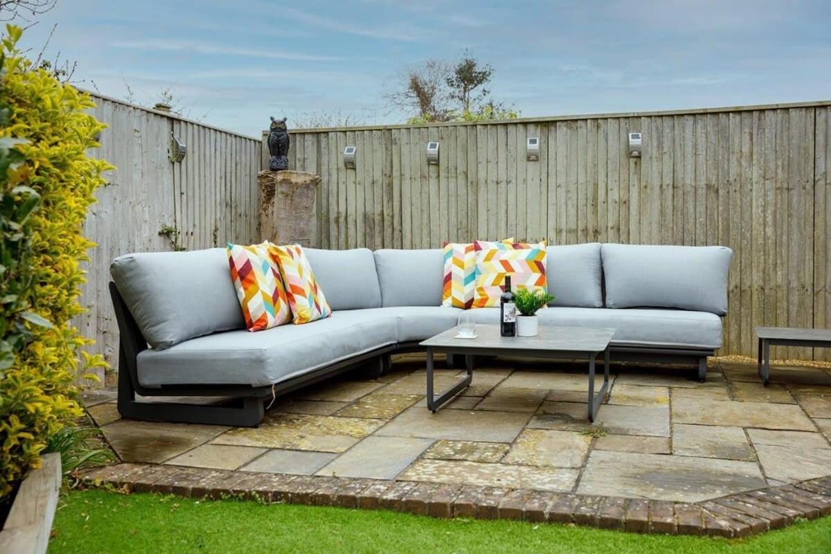 Modern & Stylish Seaside Family Home Chichester Exteriör bild